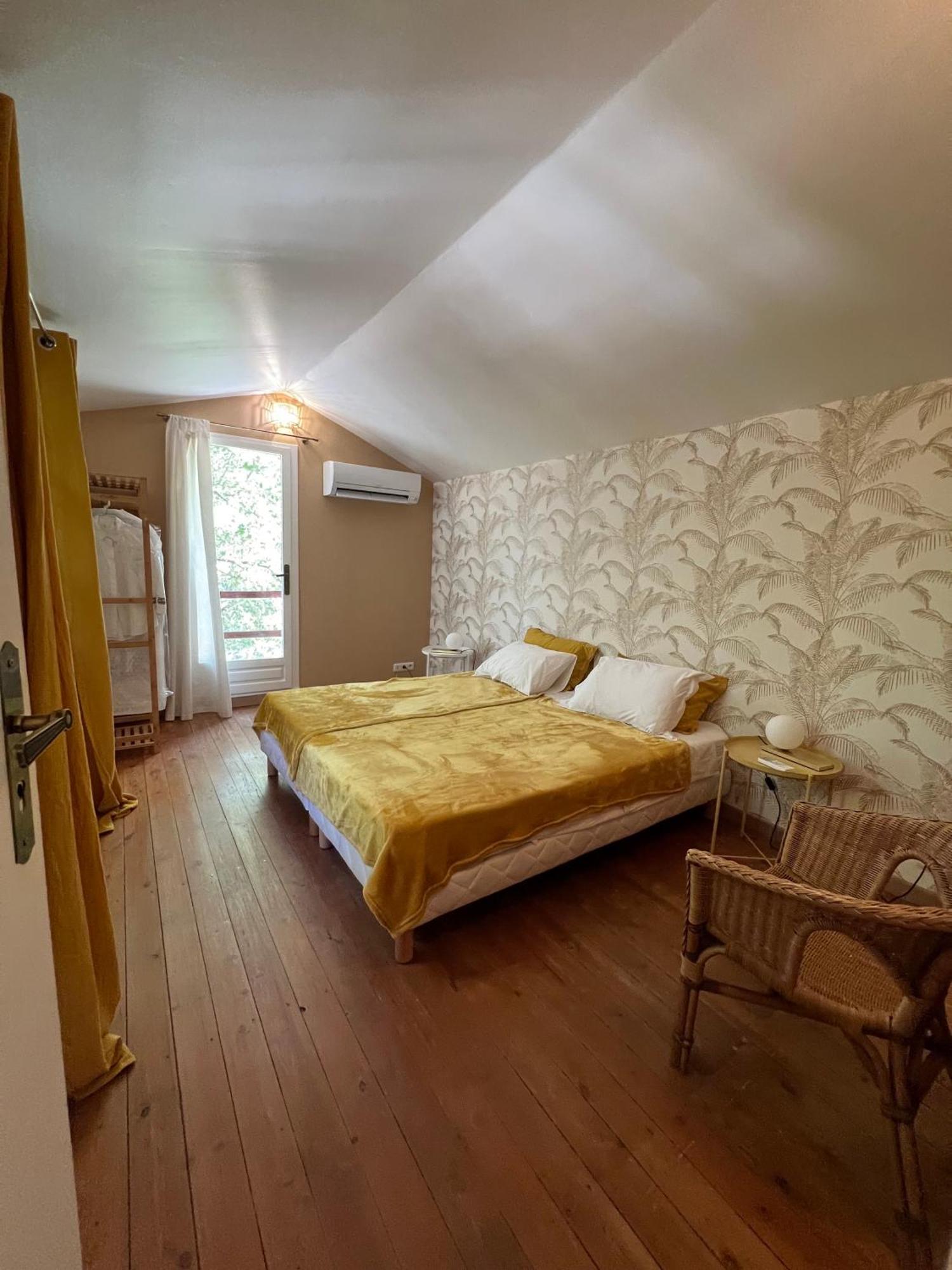 Source D'Harmonie L'Ecureuil Terres Rouges La Rocaille L'Olivier Apartment เมย์เฮย ภายนอก รูปภาพ